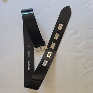 Antoniazzi Firenze Womens Black leather patent Belt w/ Silver CUT outs New! Sz.M